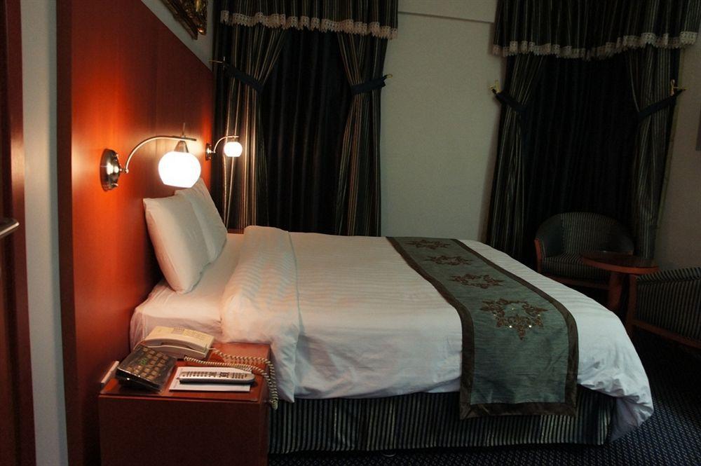 Dream Palace Hotel Dubai Bagian luar foto