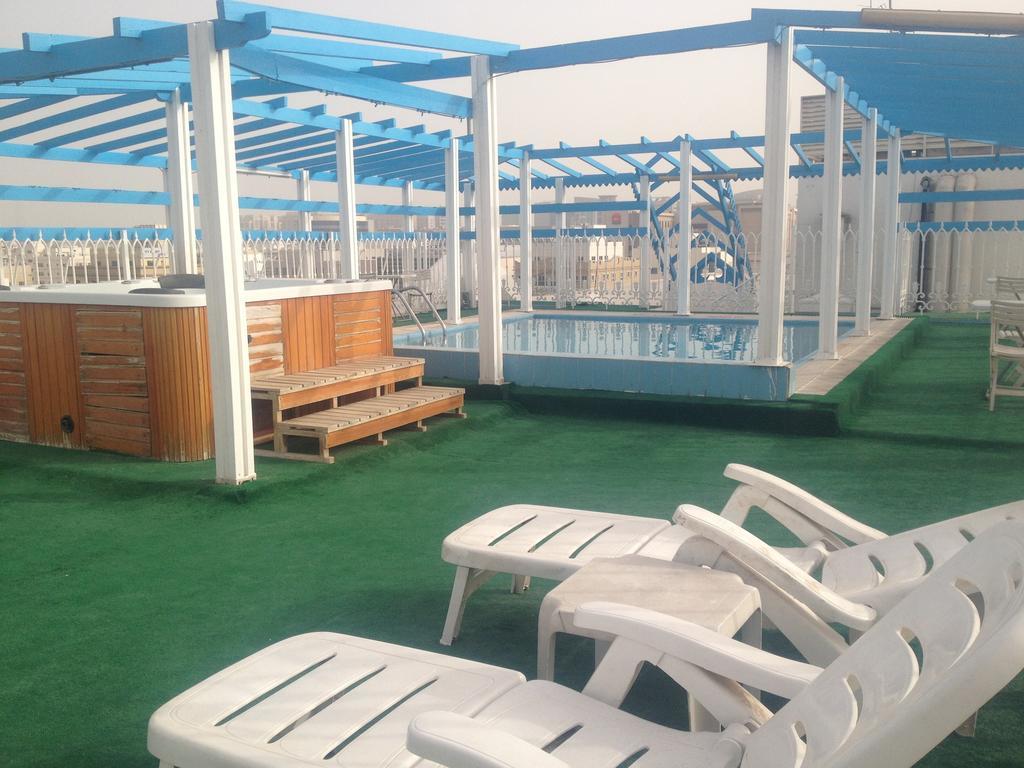 Dream Palace Hotel Dubai Bagian luar foto