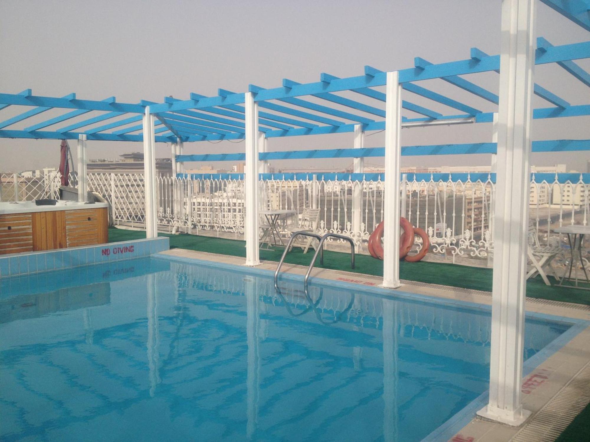 Dream Palace Hotel Dubai Bagian luar foto