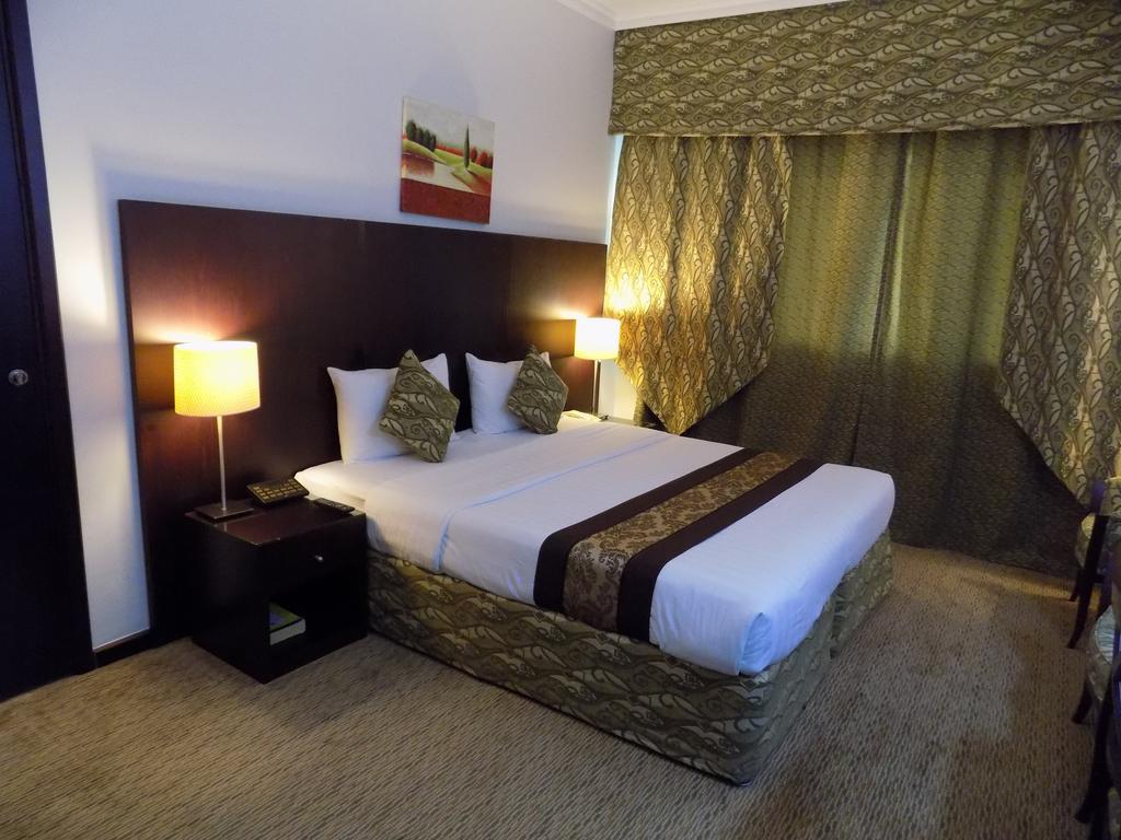 Dream Palace Hotel Dubai Bagian luar foto