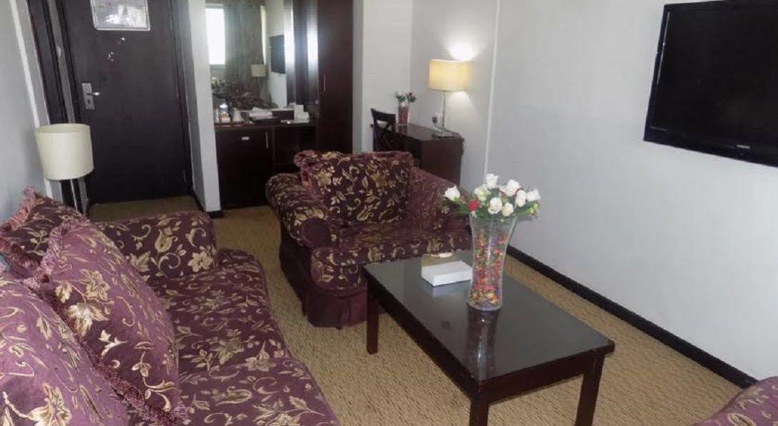 Dream Palace Hotel Dubai Bagian luar foto