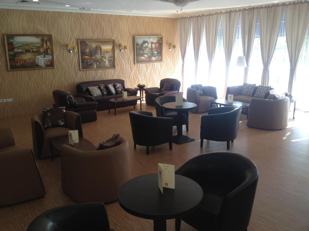 Dream Palace Hotel Dubai Bagian luar foto