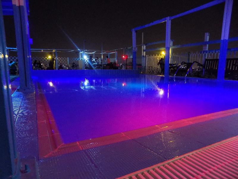 Dream Palace Hotel Dubai Bagian luar foto